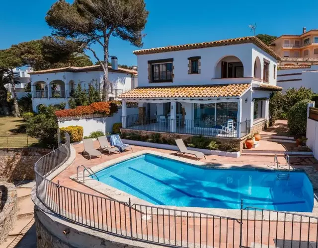 COSTA BRAVA SUITES VILLA Cala Jonca