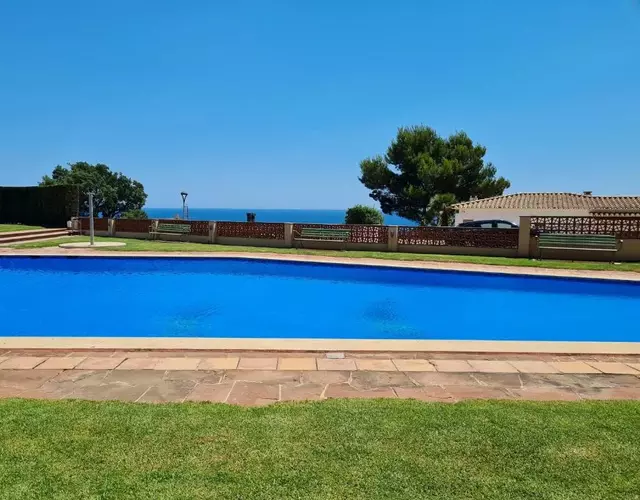 S'Agaró Apartment with sea views and pool
