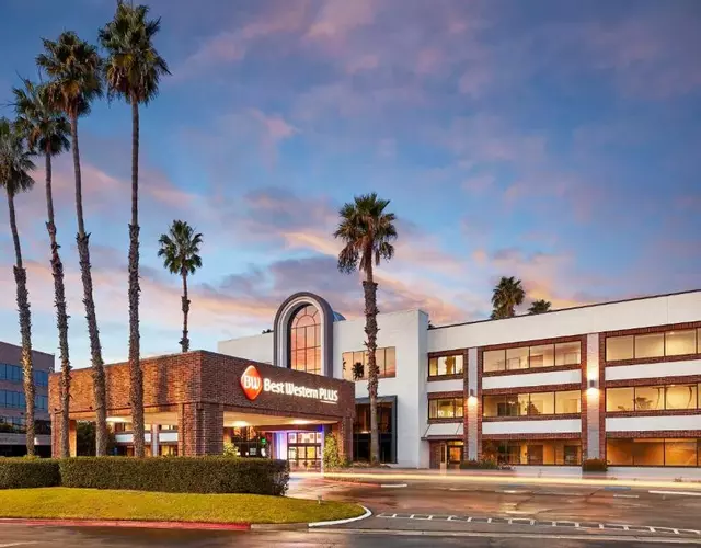 Best Western Plus Meridian Inn & Suites, Anaheim-Orange