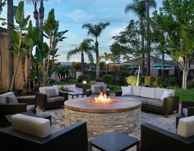 Courtyard Costa Mesa South Coast Metro