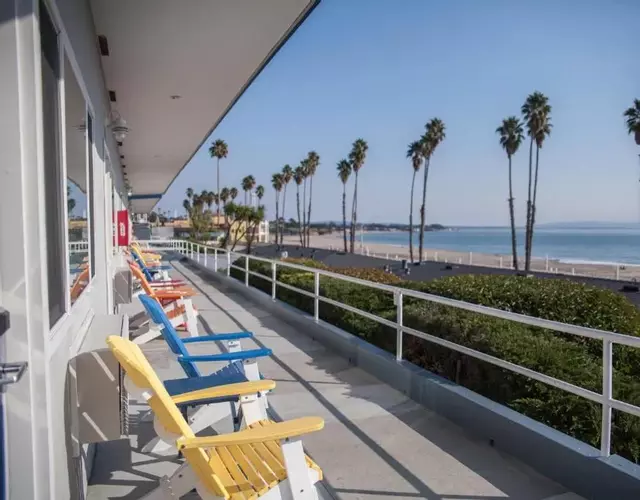 Beach Street Inn and Suites