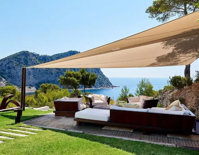 Modern 5-Bedroom Villa in Ibiza City, 1052