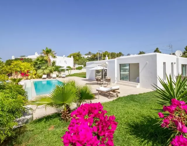 Rent Your Luxury 2 Bedroom Villa, Ibiza Villa 1025