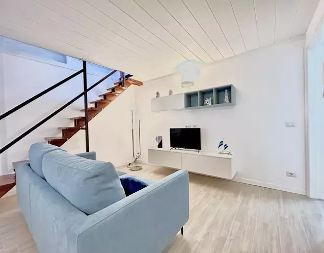 Marsala Home 31