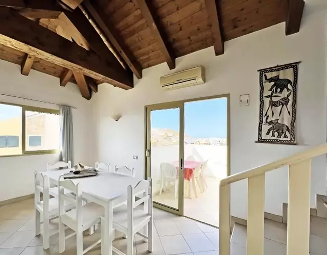 Bright Top Floor with Terrace