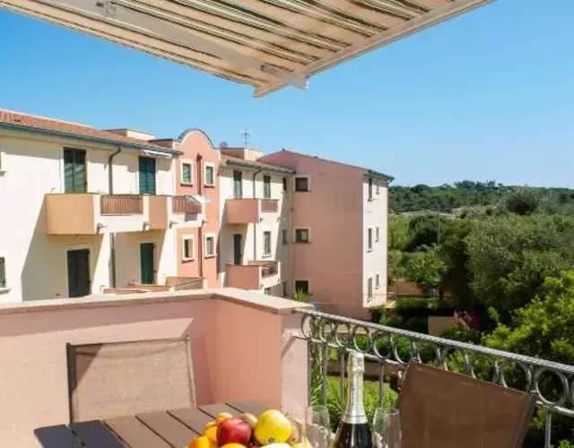 Ampio attico monolocale con terrazza