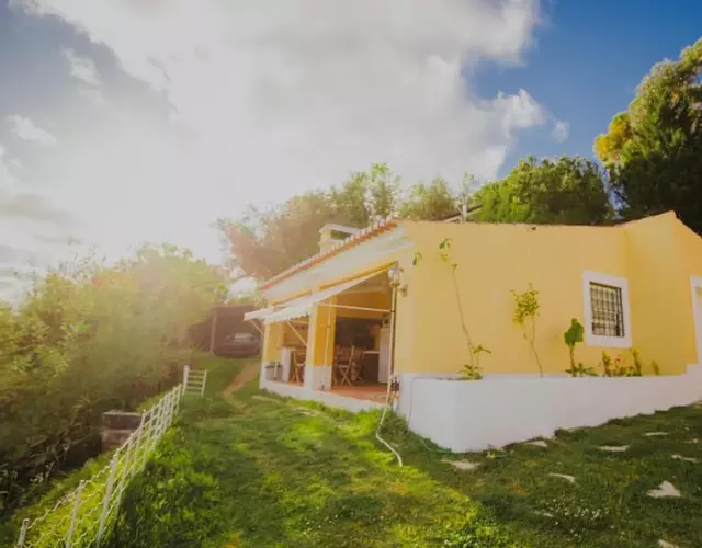 2Bedroom house with Swimming Pool and View