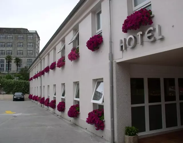 Hotel Parking Miradoiro de Belvís