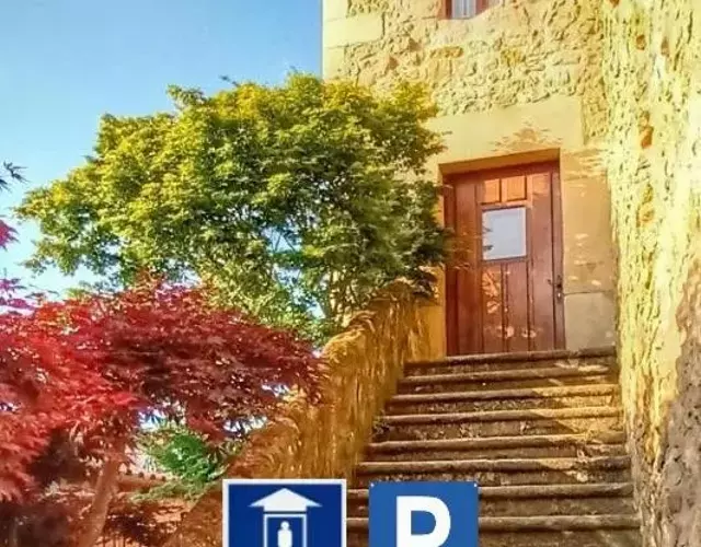 Apartamentos Palación de Santillana