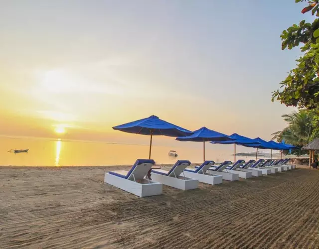 Inna Sindhu Beach Hotel & Resort