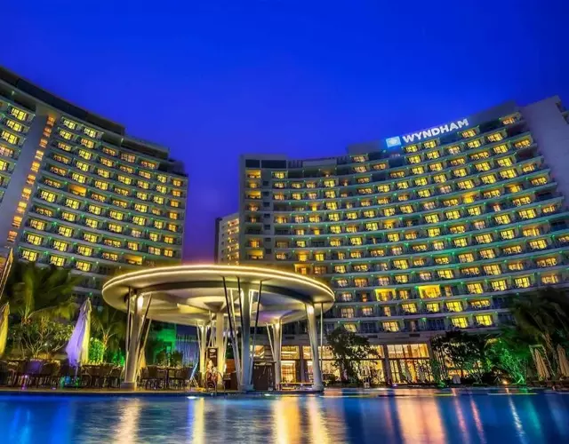 Wyndham Sanya Bay