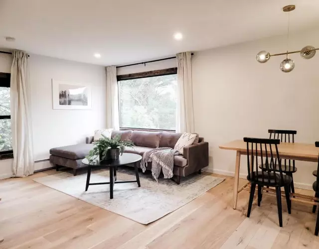 Black Pearl Unit 2 - Lake Placid, Mirror Lake