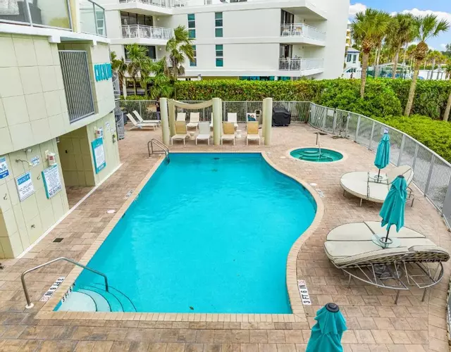 Crescent Condos By Beachside Management