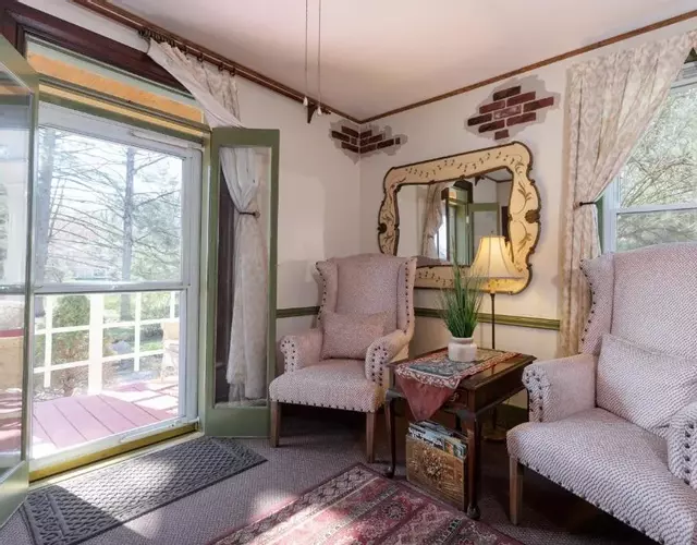 Saratoga Farmstead B&B