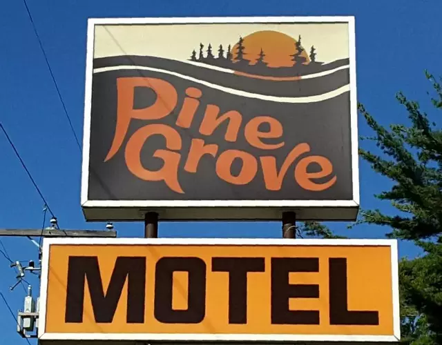 Pine Grove Motel