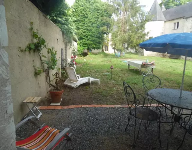 LE COMPOSTELLE BATIMENT LA RENAISSANCE