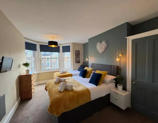 45 The Square Holiday Apartments, Scarborough
