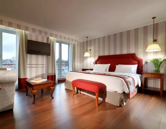 Eurostars Montgomery