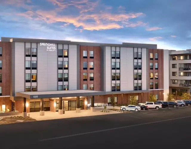 SpringHill Suites by Marriott Phoenix Scottsdale