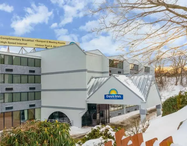 Days Inn by Wyndham Scranton PA