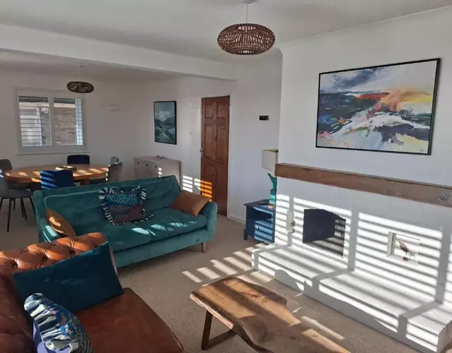 4 Bedroom House in Saltdean, Brighton