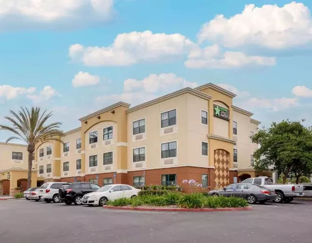 Extended Stay America Suites - Orange County - Huntington Beach