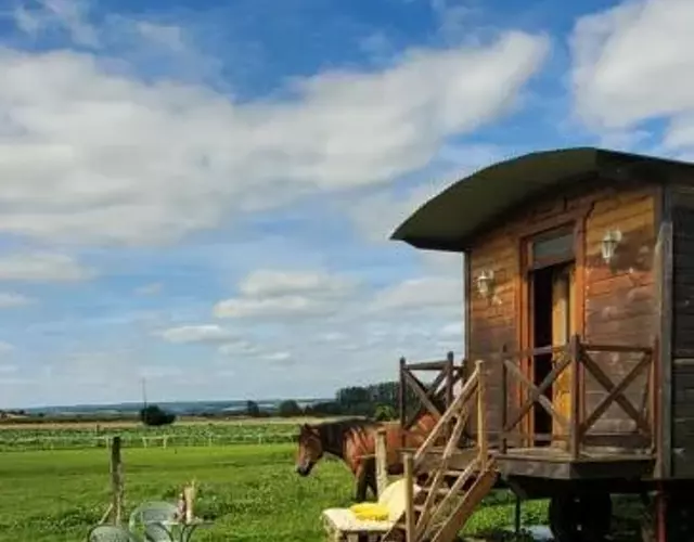 Roulotte de la Ferme Les Chenevières