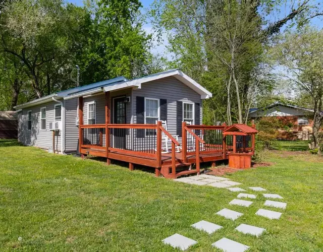 Little Bit Of Country