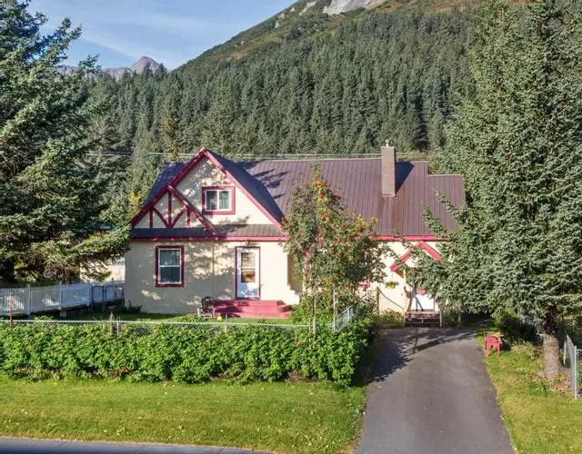 Seward's Guest House