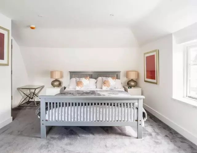 The Secret, Stylish & Spacious En Suite in Blandford Forum, Dorset