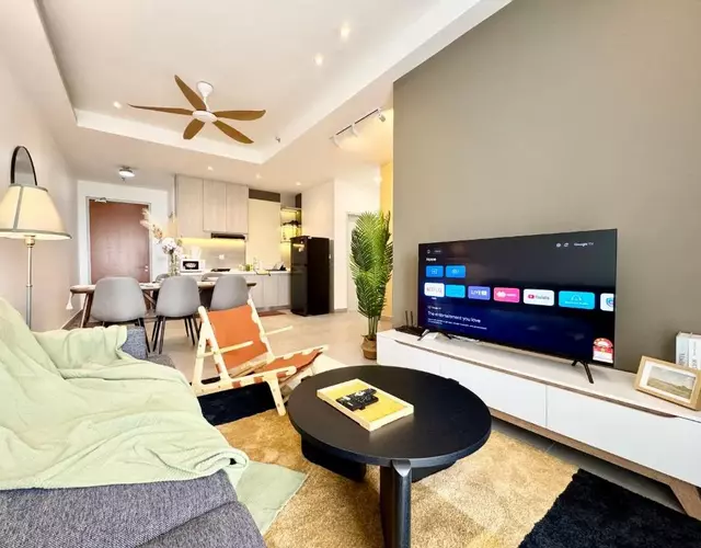 Sunsuria Forum SOHO & Residence Suites Setia Alam by MOKA