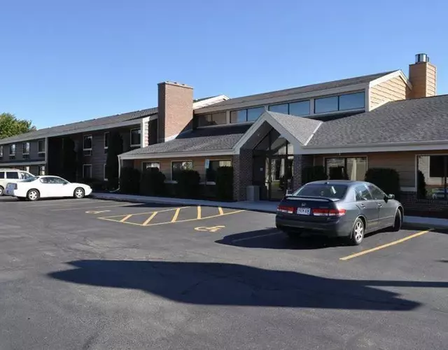 AmericInn by Wyndham Plymouth