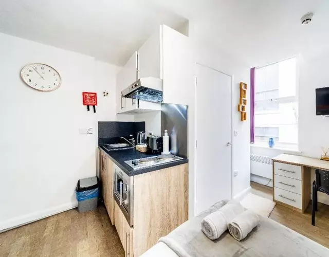 Alexandra House Simple City Stays