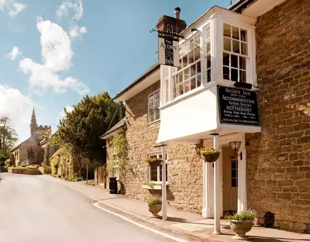 The Acorn Inn