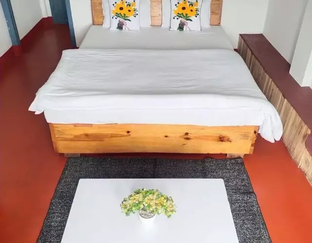 Shilong Guest house The Travellers Meghalaya Ponit with best View