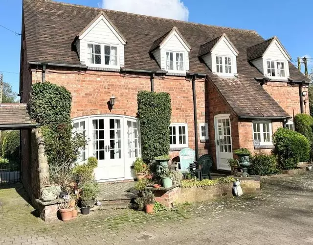 Holly Cottage
