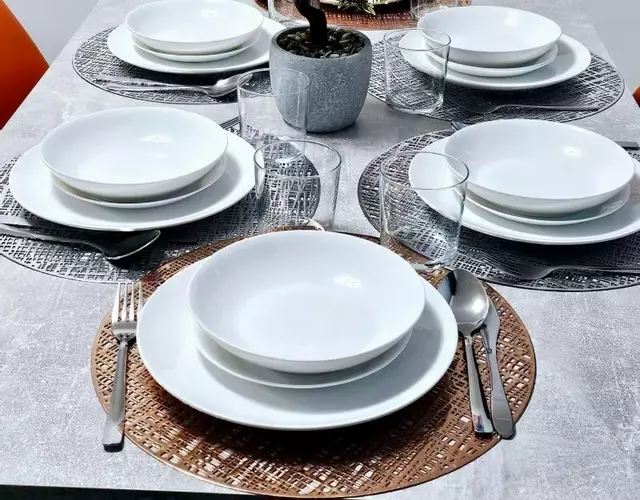 LushStay Telford - Families, Contractors & Group of Friends, long term stay