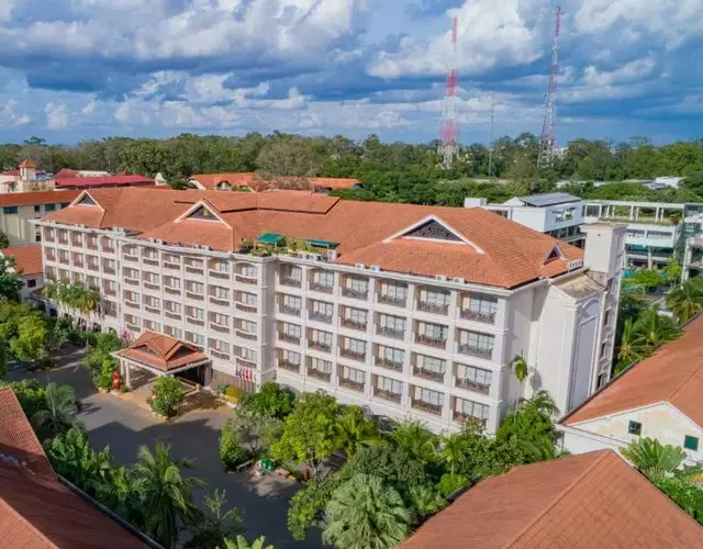 Hotel Somadevi Angkor Resort & Spa