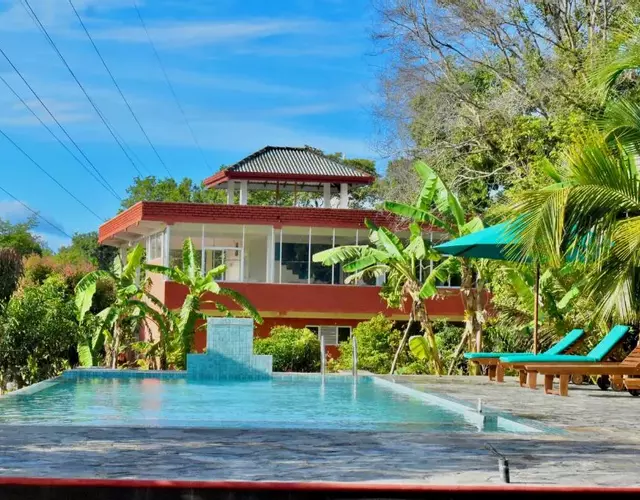 Green Hut Nature Resort