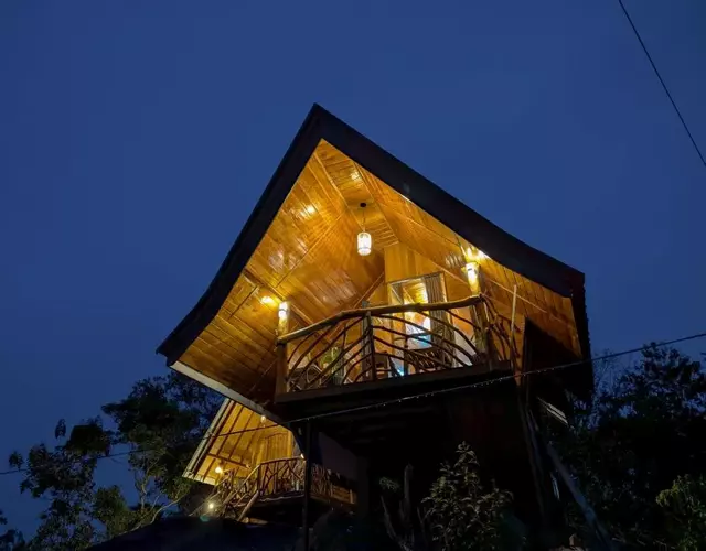 Sigiri Choona Lodge 'unique sunrise viewpoint'