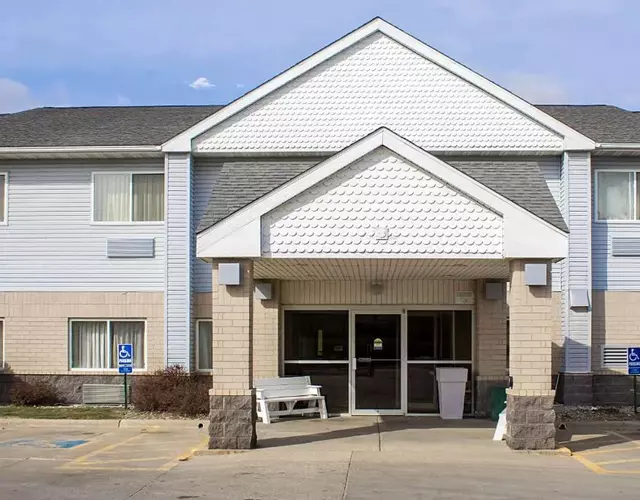 Quality Inn & Suites Sioux City Southeast