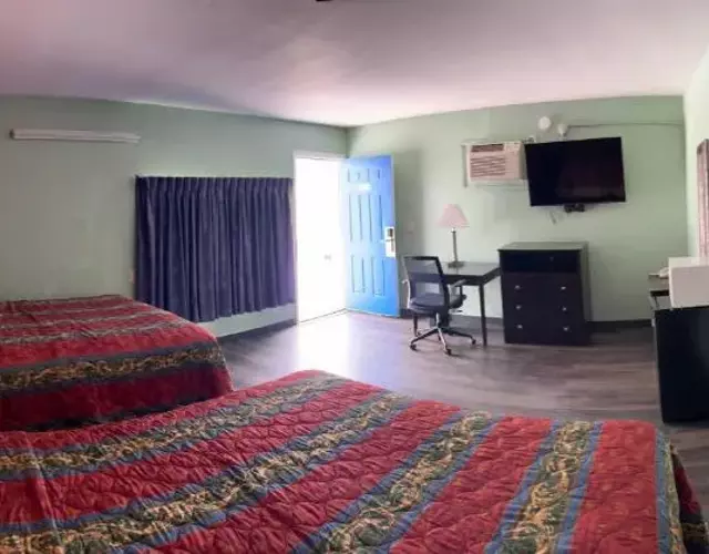 Town & Country Motel