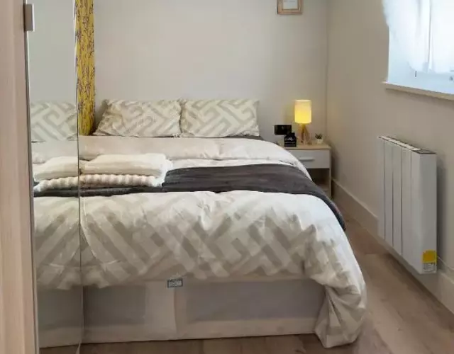 Chic Cozy Room with PS5, Mini Bar & Shared Spaces