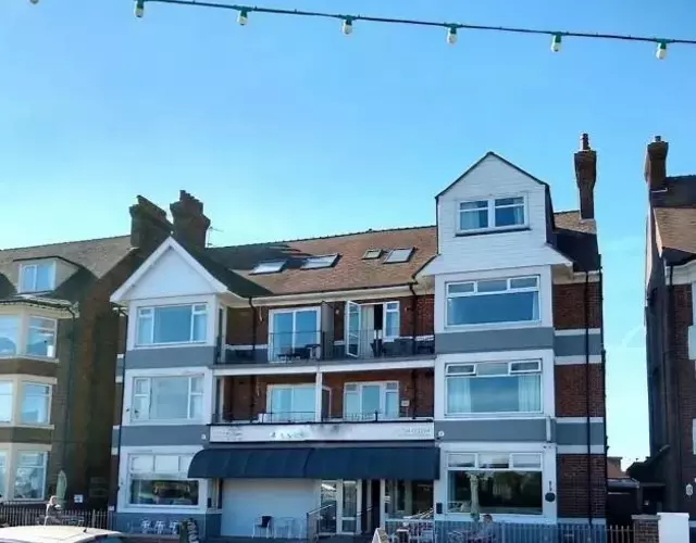 Harbour Flats