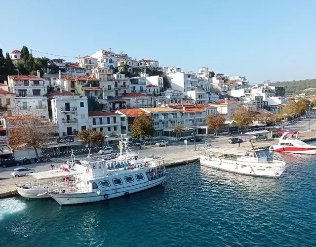 skiathosrooms-appartments for holidays