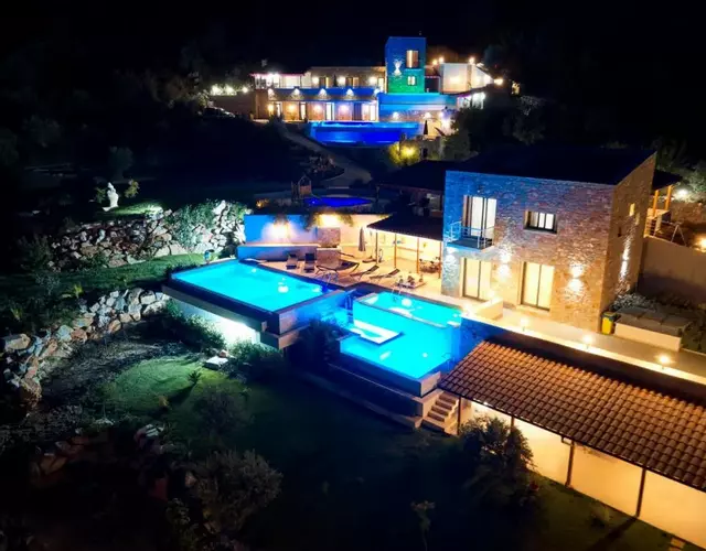 Sky Sea Resort & Villas