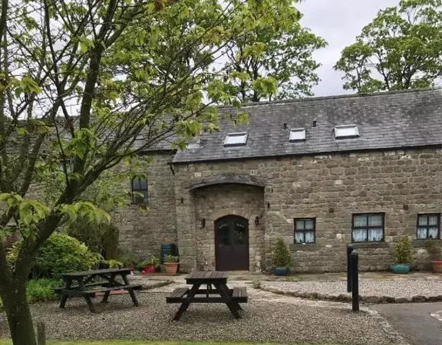 Middle Flass Lodge