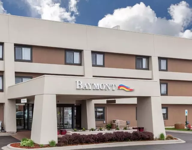 Baymont by Wyndham Glenview
