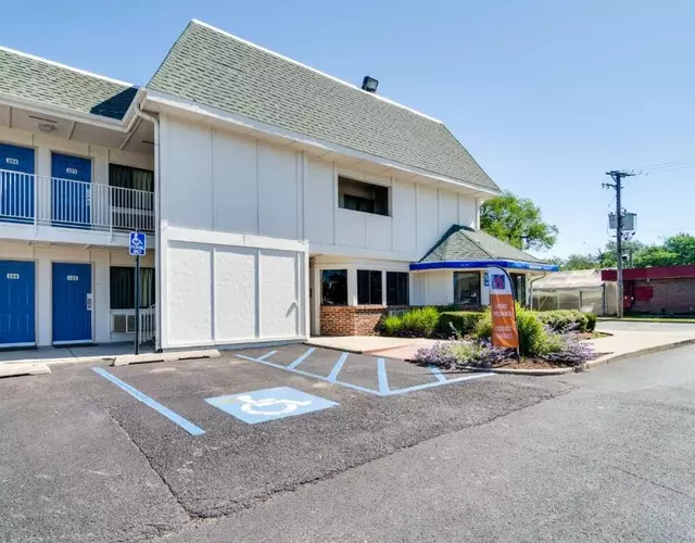 Motel 6-Schiller Park, IL - Chicago O'Hare