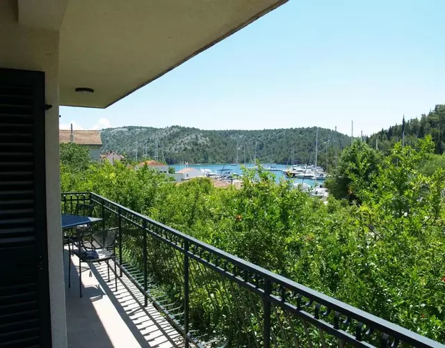 Apartments & Rooms Formenti